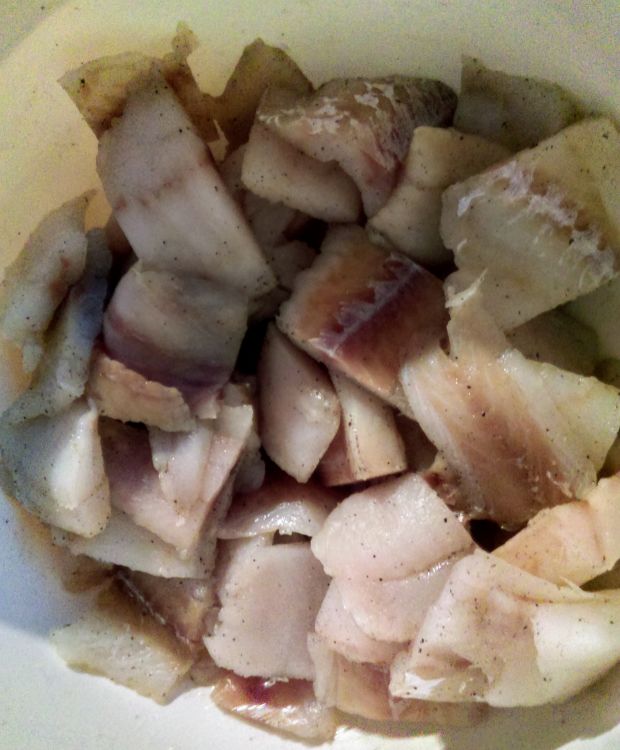 Ryba pieczona w sosie koperkowym