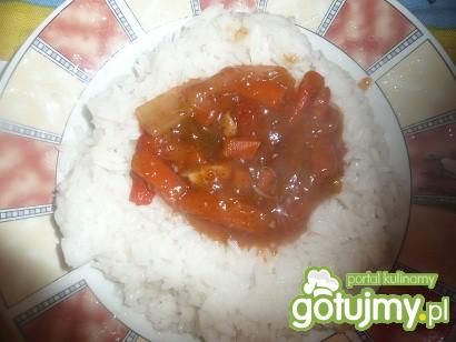 ryż z sosem słodko- kwaśnym