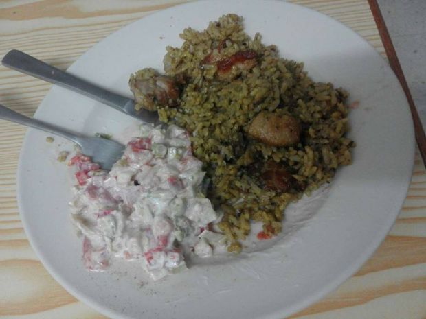 Ryż z zielonym pesto i wieprzowiną Ryż z zielonym pesto i wieprzowiną