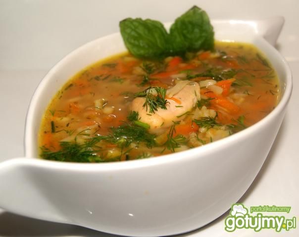 Ryżowa zupa z warzywami 