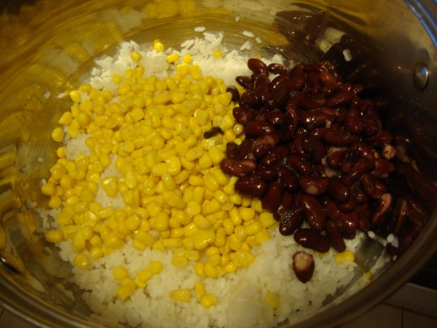 Sałatka ryżowa "kolorowa"