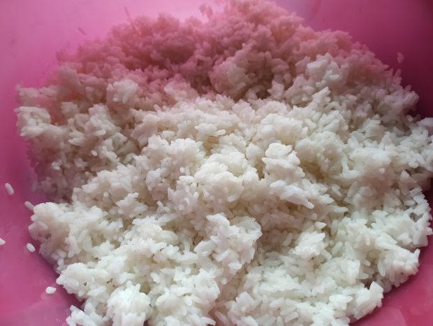 Sałatka ryżowa z kalafiorem