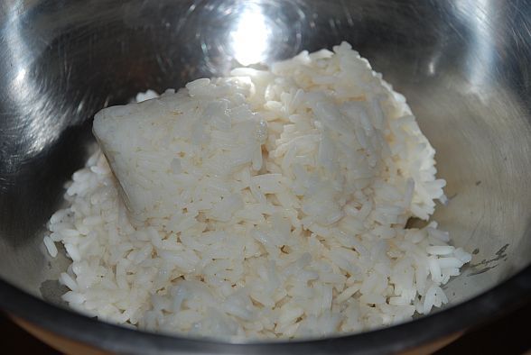 Sałatka ryżowa z kurczakiem