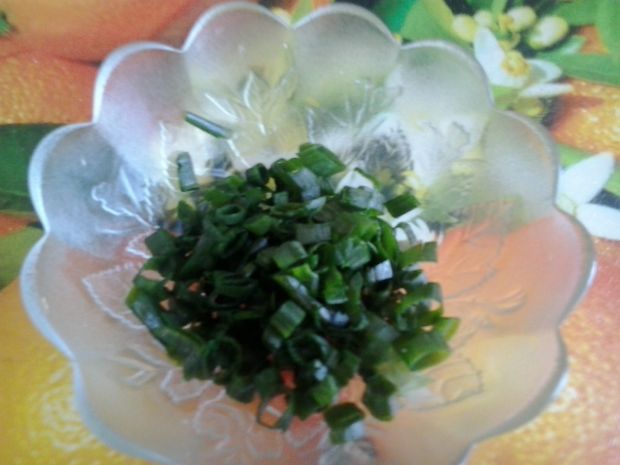 sałatka z dodatkiem kefiru z grzybka tybetańskiego