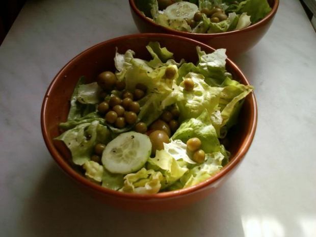 Salatka z prowansalskim vinegrette