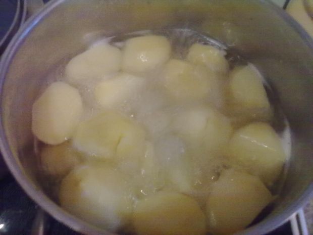 Schab w sosie z ziemniakami