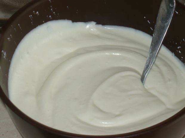 Sernik na jogurtach