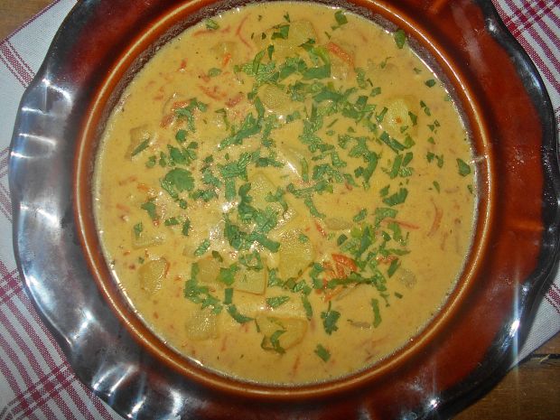 Serowa zupa ziemniaczana