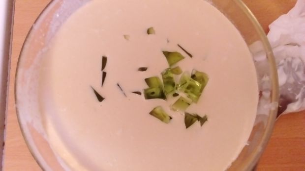 Serowo-herbaciany kryształek bez pieczenia