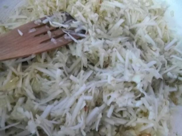 "Smalec" wegetariański czyli pasta z ciecierzycy