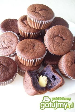 Smerfne muffinki z białą czekoladą