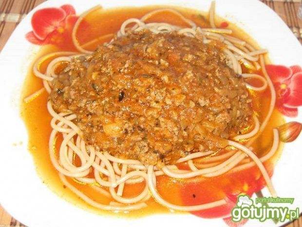 Sos do spaghetti mięsno cukiniowy