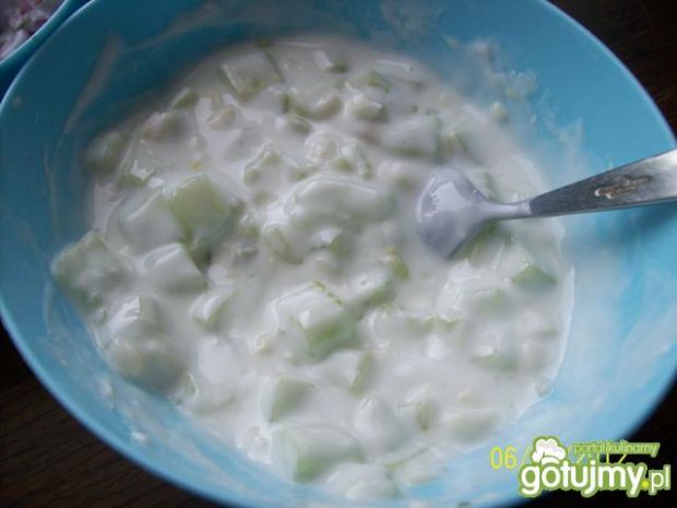 Sos jogurtowo - czosnkowy Margaretki