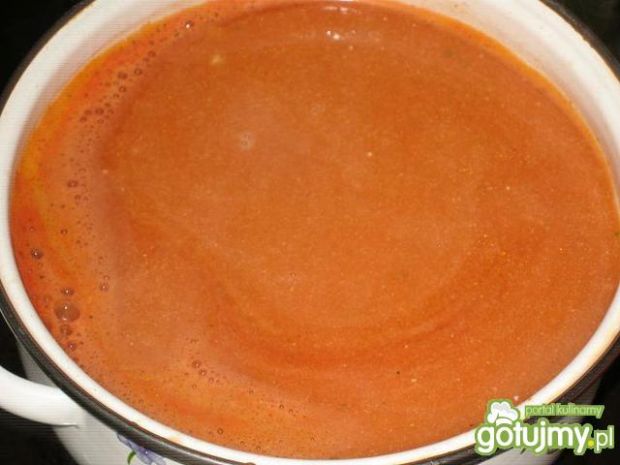 Sos pomidorowy z natką do gołąbków