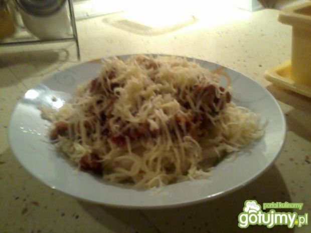 Spaghetti bolońskie w wydaniu domowym