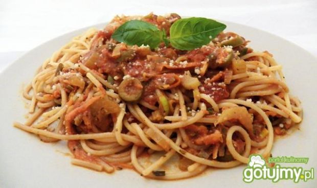 Spaghetti w sosie pomidorowym wg Koper