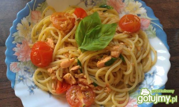 Spaghetti z łososiem 4