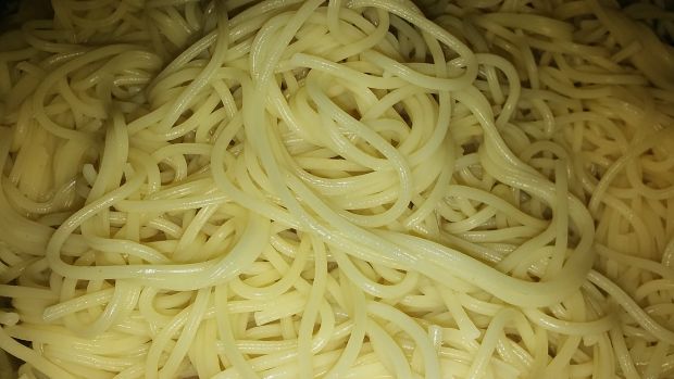 Spaghetti z mięsem mielonym i pieczarrkami