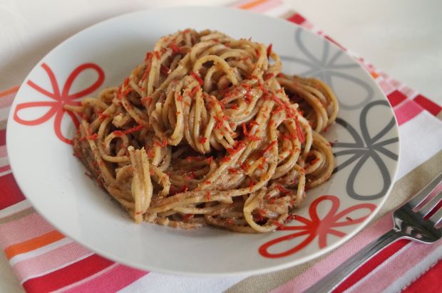 Spaghetti z pesto z bakłażana