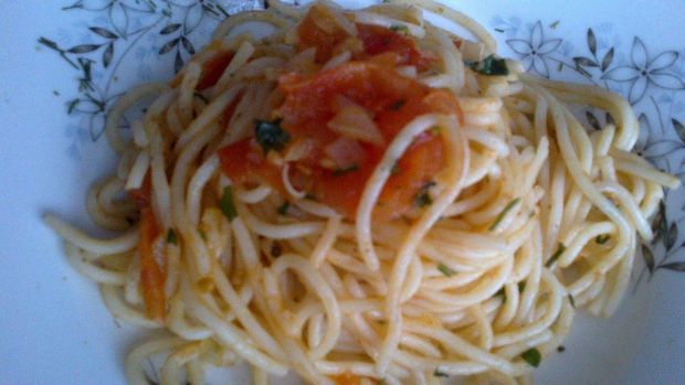 Spaghetti z pomidorami - wege