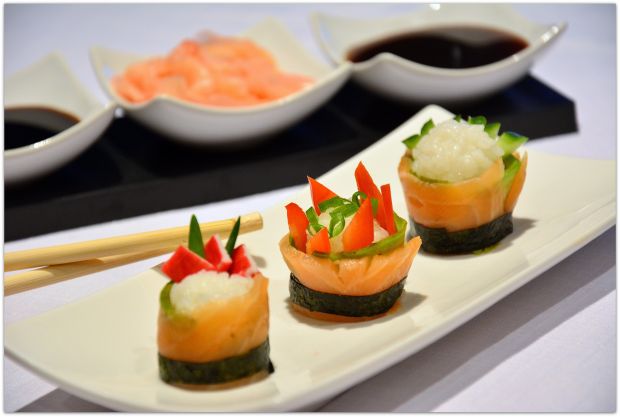 Sushi - salmon rolls 