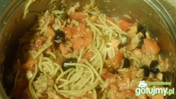 Szybkie spaghetti z tuńczykiem