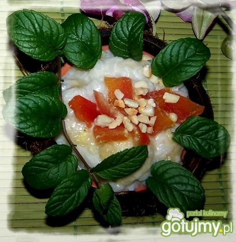Tajski deser w kokosie