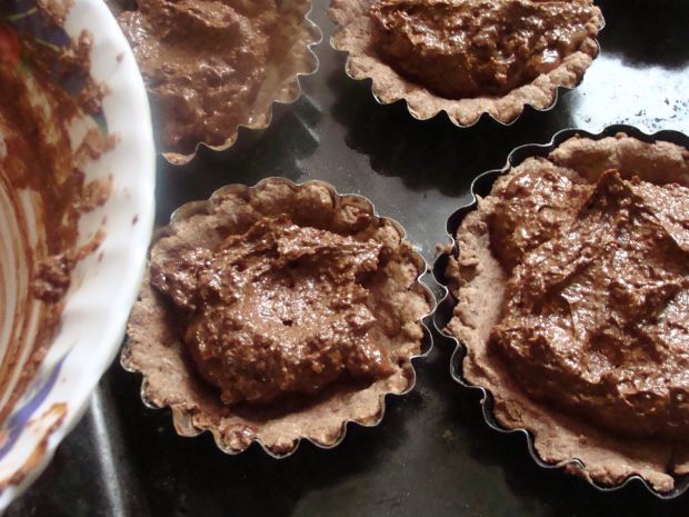 Tartaletki czekoladowe z wiśniami