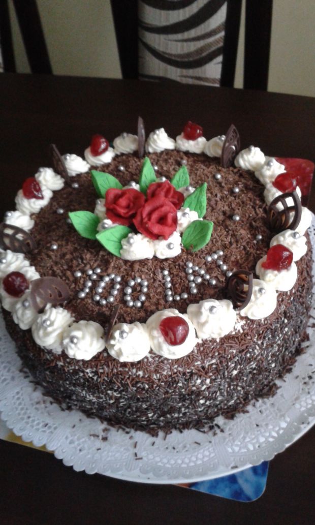 Torcik urodzinowy - czekoladowy 