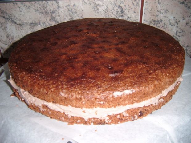 Tort czekoladowo - gruszkowy