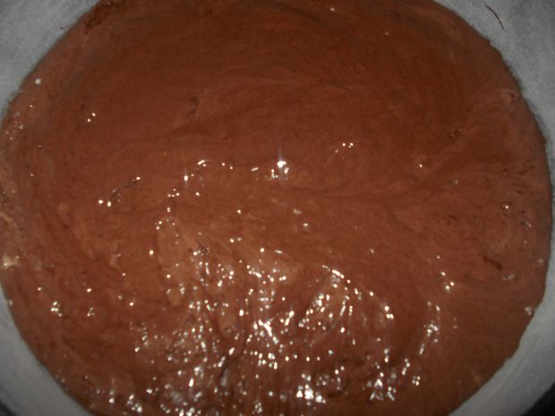 Tort czekoladowy z wiśniami