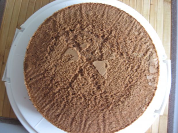 Tort kakaowy z borówką amerykańską