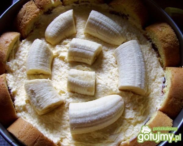 Tort roladowy z bananem