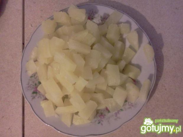 Tort śmietankowo-ananasowy na roczek