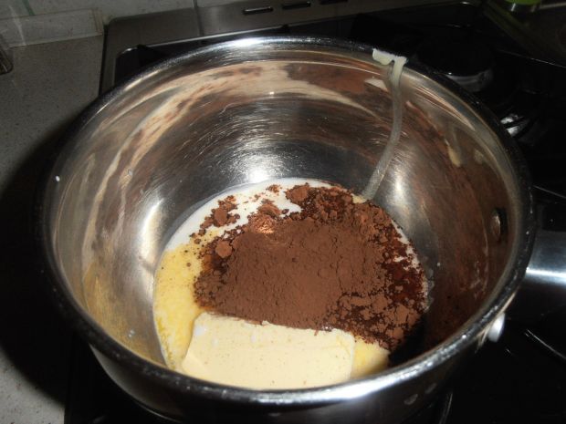 Tort straciatella z masą czekoladową i bakaliami