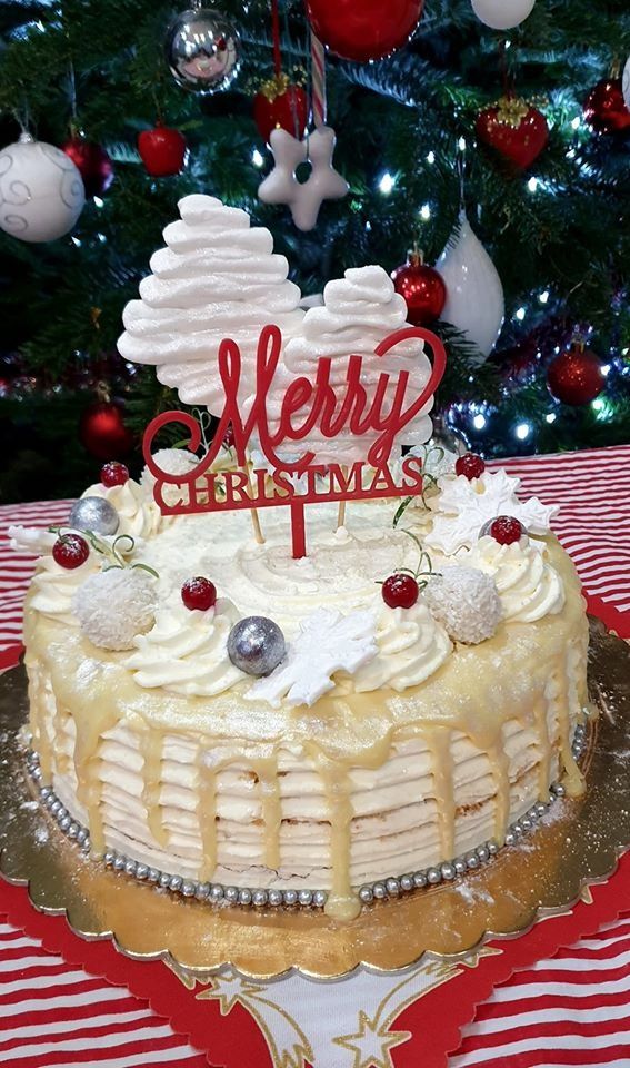 Tort świąteczny 
