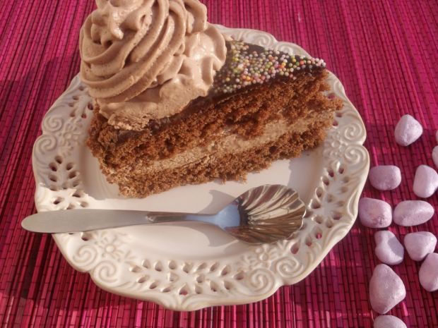 Tort urodzinowy-czekoladowy