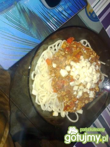 Tradycyjne Spaghetti Bolognese -Makaron 
