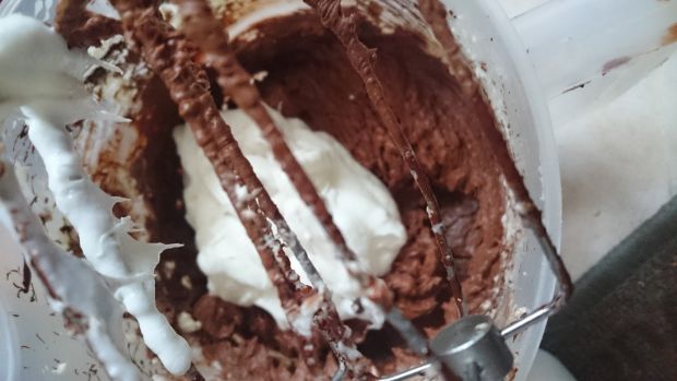 Trój czekoladowe ciasto z serka mascarpone  