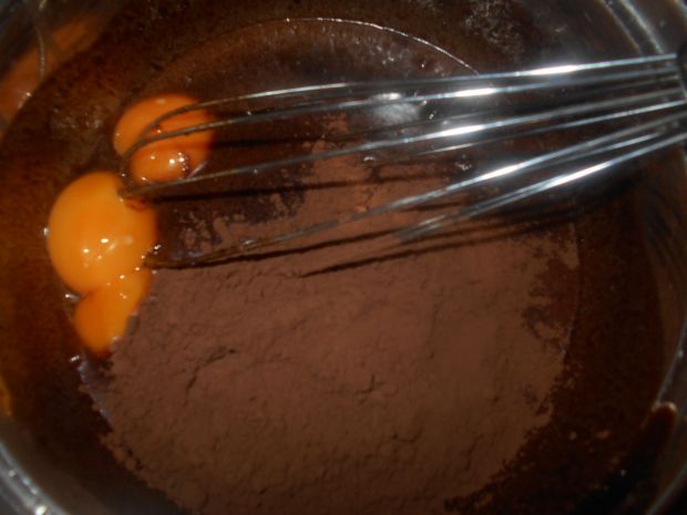 Truflowe ciasto czekoladowo-kawowe