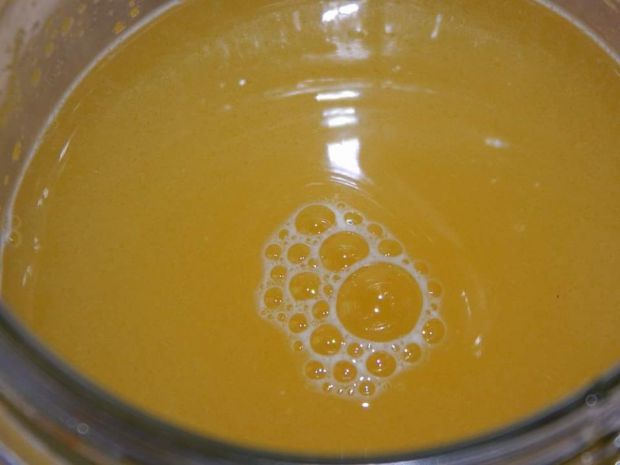 Truskawkowo-pomarańczowy lekki drink