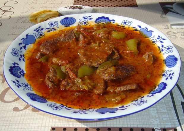 Turecka zupa mięsna