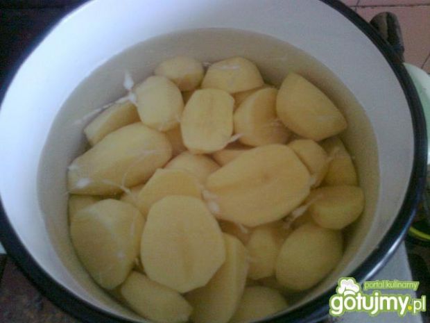 Udka z ziemniakami i ćwikłą