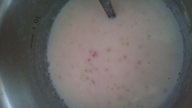 Waniliowo-kokosowy pudding z perełek tapioki
