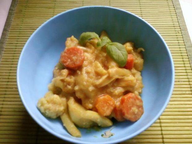 Warzywa w mleczku kokosowym z curry