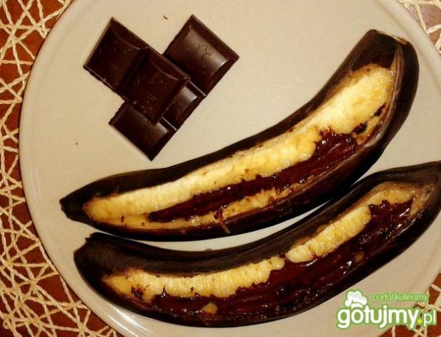 Zapiekane banany z czekoladą