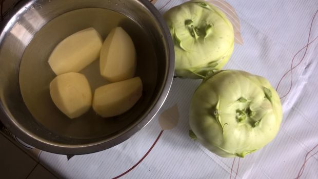 Zapiekanka z ziemniaków i kalarepy