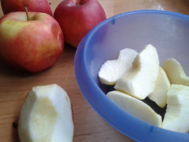 Zapiekany makaron z jabłkami