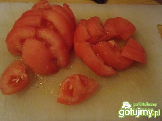 Zdrowa sałatka z pomidorami