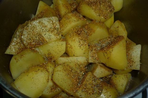 Ziemniaki pieczone w przyprawach i tymianku